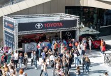 TOYOTA SPONSOR DELLA DEEJAY 100 A MILANO