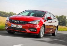 Nuova Opel Corsa e nuova Opel Astra con i fari anteriori con LED a risparmio energetico