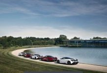 La Apex Collection riservata alla McLaren 720S Coupé avvicina i guidatori ad alcuni iconici circuiti della Formula 1