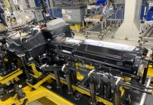 FCA realizza un centro di assemblaggio di batterie a Mirafiori per accelerare l’elettrificazione dei veicoli del Gruppo