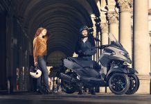 NUOVO TRICITY 300: IL MODO MIGLIORE DI MUOVERSI IN CITTÀ