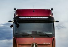 Il Nuovo Mercedes-Benz Actros – Truck of the Year 2020