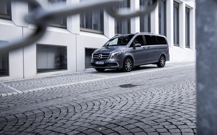 MBUX jetzt auch für die Mercedes-Benz V-KlasseMBUX now also for the Mercedes-Benz V-Class