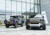 La Spedizione “Last Overland” visita lo stabilimento Jaguar Land Rover in Slovacchia ed incontra la nuova Defender