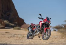 Un omaggio ai clienti Africa Twin per celebrare la vittoria della Dakar 2020