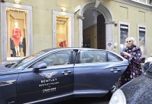 BENTLEY MILANO E CHIARA BONI PER UNA NUOVA DIMENSIONE DEL “Fashion Grand Tour”