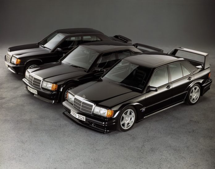 Evolutions-Lehre: Vor 30 Jahren hat der Mercedes-Benz 190 E 2.5-16 Evolution II PremiereEvolution – in theory and in practice: Thirty years ago, the Mercedes-Benz 190 E 2.5-16 Evolution II débuted