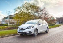 NUOVA HONDA JAZZ: SICUREZZA AVANZATA CHE INCLUDE IL NUOVO ED ESCLUSIVO SISTEMA DI AIRBAG CENTRALE ANTERIORE