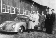 Lo stabilimento di Stoccarda-Zuffenhausen festeggia 70 anni di consegne ai clienti