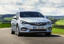 Con Opel Astra la strada per le vacanze è più sicura e confortevole