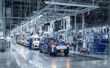 I preparativi per l’avvio della produzione della BMW iX3 procedono secondo i piani.