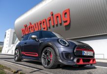 Il “Green Hell” è il paradiso per la Nuova MINI John Cooper Works GP