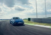 Porsche 911 Turbo: uno standard di riferimento da ben 45 anni