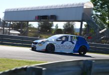 LA NUOVA PEUGEOT 308TCR IN PISTA A MAGIONE Sale sul podio del Trofeo Supercup