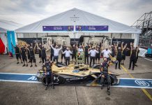 DALLA PISTA ALLA STRADA: DS AUTOMOBILES DOMINA IL CAMPIONATO DI FORMULA E, IMPONENDOSI COME RIFERIMENTO NEL MERCATO ELETTRIFICATO CON LA GAMMA E-TENSE
