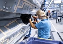 Apertura ufficiale della Factory 56 e inizio della produzione della nuova Mercedes-Benz S-Class