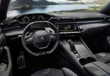 PEUGEOT, 210 ANNI DI STORIA Il più antico Marchio automobilistico al mondo ancora in attività, dal 26 settembre 1810 ha tracciato la strada.