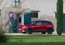 IL BLACK PACK DI NUOVA PEUGEOT 3008 GT