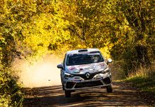 LA CLIO DI DAVIDE PORTA E ANDREA SEGIR CONQUISTA IL CAMPIONATO ITALIANO R1