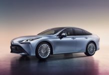 NUOVA TOYOTA MIRAI