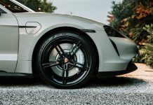 PIRELLI ELECT: IL PNEUMATICO CHE AUMENTA L’AUTONOMIA DEL VEICOLO, RIDUCE IL RUMORE A BORDO E MASSIMIZZA L’ADERENZA