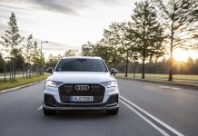 Audi Q7 TFSI e: ancora più performante ed efficiente grazie alla tecnologia e-tron