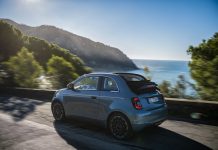 La Nuova 500 continua a raccogliere premi internazionali: eletta “Car of the Year and Best Small Electric car” in UK e “Green car 2020” in Francia