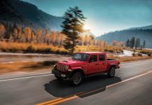 Ordini aperti per la nuova Gladiator, il pick-up Jeep® con leggendarie capacità 4×4