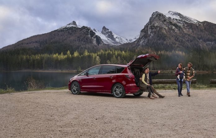 New S-MAX Hybrid Helps Active Families Go Electric and Continues Ford’s Electrification Push