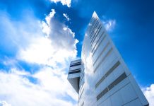 Un’importante fornitura di strumenti digitali di supporto e insegnamento verrà donata ad alcuni istituiti di formazione selezionati dai Concessionari della rete commerciale di BMW Motorrad Italia