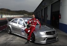 Barbuscia fa 101 e schiera Tonio Liuzzi nella smart e-cup!