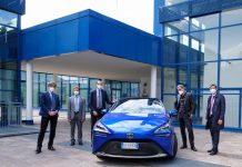 TOYOTA PRESENTA LA NUOVA MIRAI AL PRESIDENTE DELLA PROVINCIA AUTONOMA DI BOLZANO E DELLA REGIONE TRENTINO ALTO ADIGE