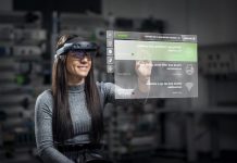 ŠKODA AUTO: visore a realtà aumentata per i servizi di manutenzione e la formazione del personale tecnico