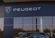 IL NUOVO LOGO PEUGEOT ARRIVA NELLE CONCESSIONARIE ITALIANE