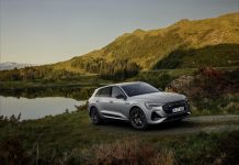 Audi e-tron 2022: look esclusivo e ricarica rapida