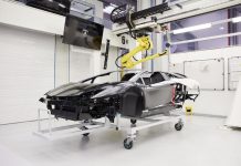 Automobili Lamborghini e i materiali compositi. Una storia di oltre 35 anni raccontata in 12 tappe