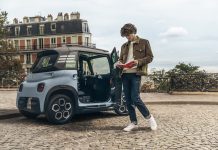 CITROËN AMI CELEBRA UN ANNO DI SUCCESSO E DI IMPEGNO NELLA MICROMOBILITÀ ELETTRICA. AMI SARÀ COMMERCIALIZZATA NEL REGNO UNITO NEL 2022.