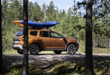 MISSIONE KAYAK IN LAPPONIA, L’AVVENTURA CON DUSTER