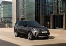 LAND ROVER VA IN CITTÀ CON LA NUOVA DISCOVERY METROPOLITAN EDITION