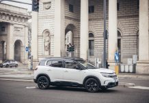 TUTTO IL COMFORT DI SUV CITROËN C5 AIRCROSS HYBRID PLUG-IN ANCHE IN INVERNO