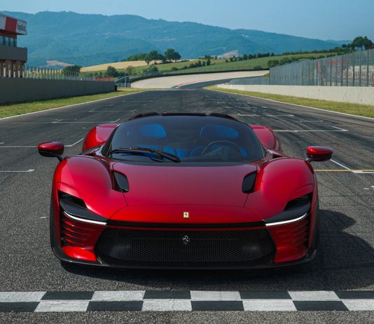Ferrari alza la posta: dividendo record da 3,615 euro (+21%) e 640 milioni agli azionisti