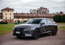ARRIVA DS 4, UN CONCENTRATO DI ELEGANZA E TECNOLOGIA