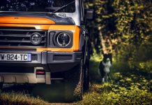 “The Grenadier is coming to town” Vieni a vedere il fuoristrada di INEOS nel cuore di Milano