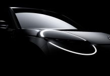 Nissan svela la nuova Micra annuncia la nuova auto elettrica compatta in arrivo in Europa
