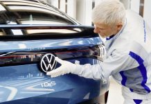 La ID.5 entra in produzione: la Volkswagen completa la trasformazione elettrica della fabbrica di Zwickau