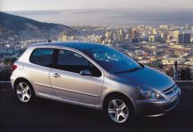 A 20 ANNI DALLA ELEZIONE AD AUTO DELL’ANNO DELLA 307, LA NUOVA PEUGEOT 308 È IN CORSA PER IL TITOLO 2022