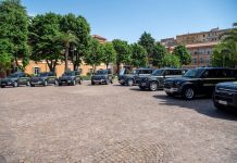 LA NUOVA LAND ROVER DEFENDER ENTRA NELLA FLOTTA DELLE AUTO DELLA GUARDIA DI FINANZA