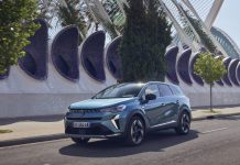 RENAULT SYMBIOZ: A BORDO DELLA “VOITURE À VIVRE” PER LA FAMIGLIA