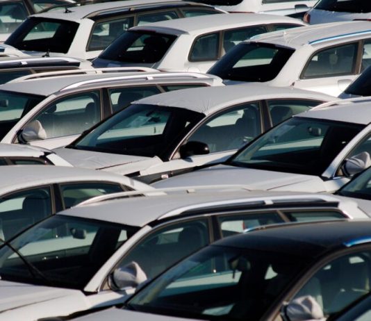 ACI Auto Trend: giù i passaggi di proprietà di auto e moto a Gennaio 2026