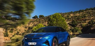 Nuova Alpine A390: SUV coupé elettrico tra emozione e famiglia